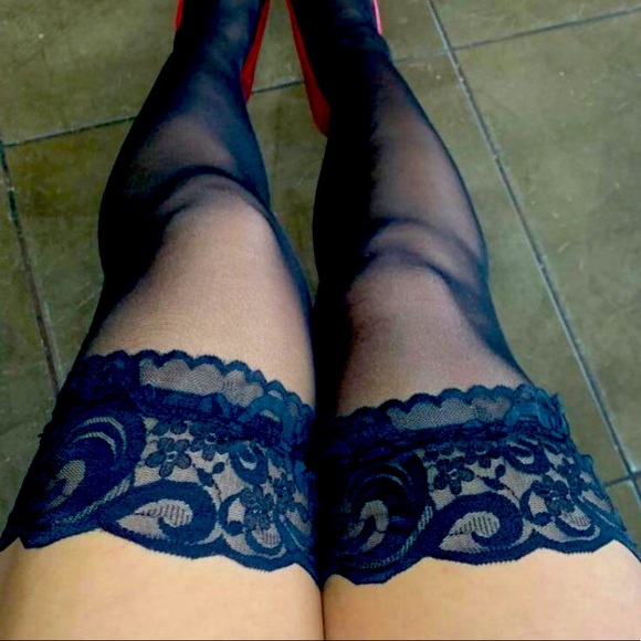 Lace Trim Thigh High Stockings - Picture 3 of 3